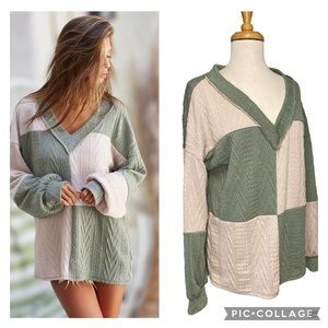 BiBi Colorblock V-Neck Cable Knit Rib Top Sea Foam Green Cream Size M Oversized